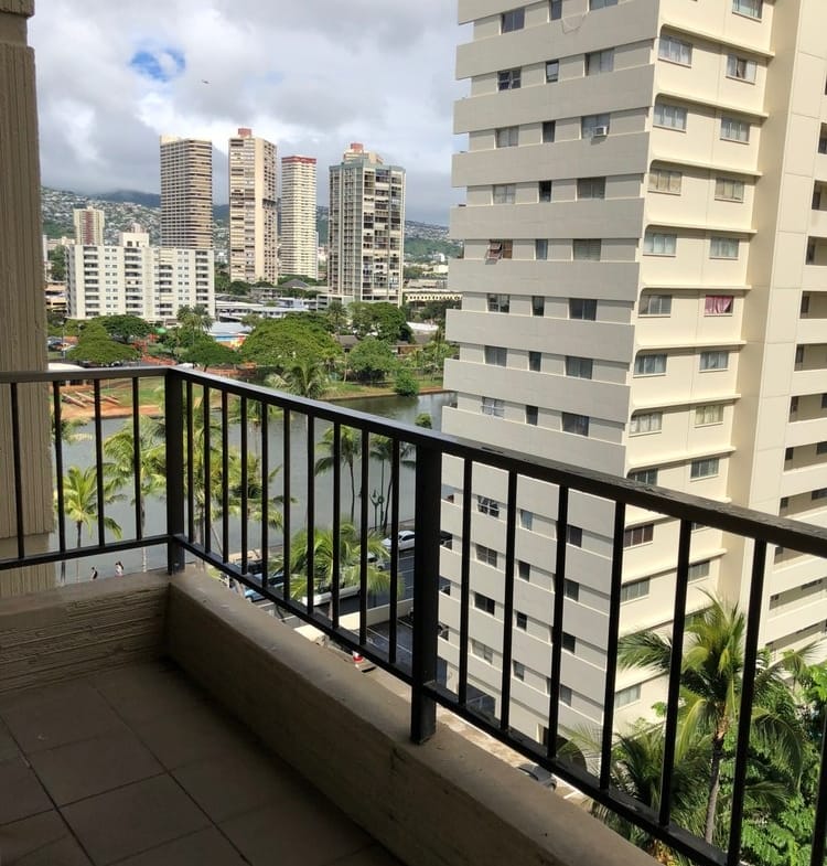 Wyndham Vacation Resorts Royal Garden At Waikiki balcony