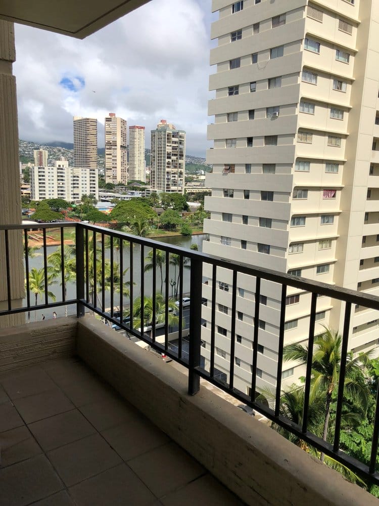 Wyndham Vacation Resorts Royal Garden At Waikiki balcony