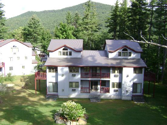 Suites At Attitash Mountain Village