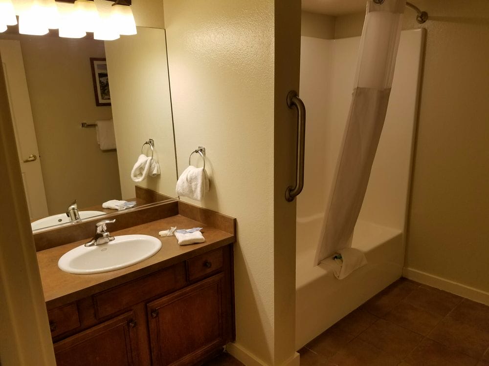 Wyndham Tahoe At South Shore bathroom