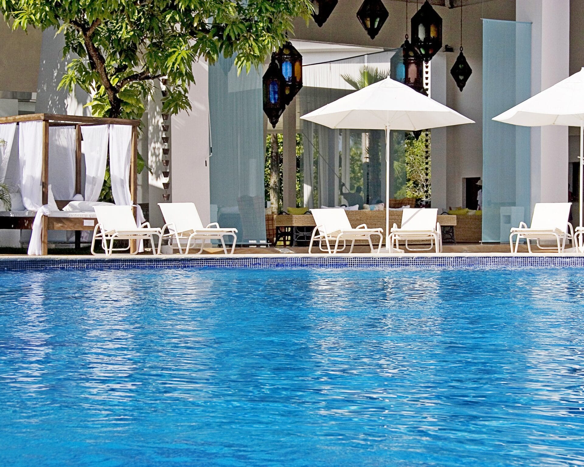 Bluebay Villas Doradas