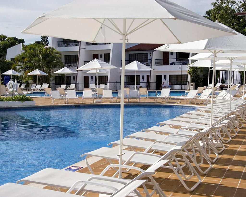 Bluebay Villas Doradas
