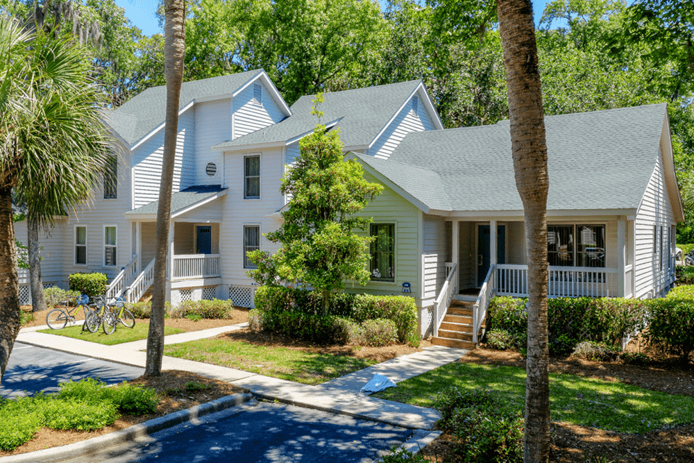 the cottages at shipyard by spinnaker