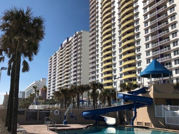 daytona beach pool