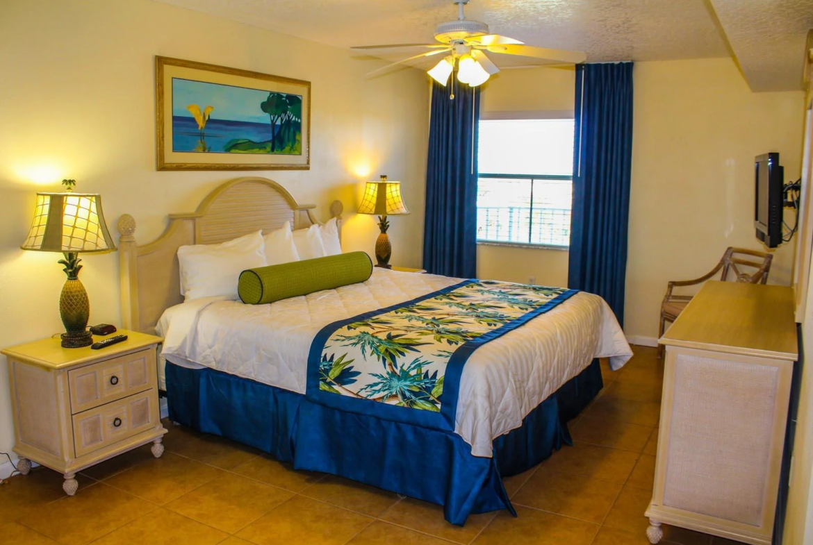 Discovery Beach Resort Bedroom