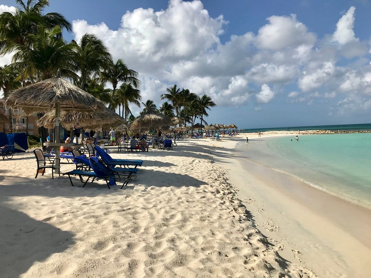 sandy beach in aruba