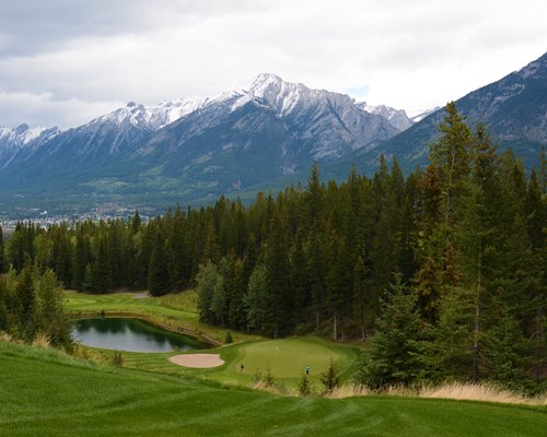 the lodges at canmore golf