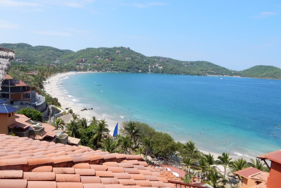 Embarc Zihuatanejo