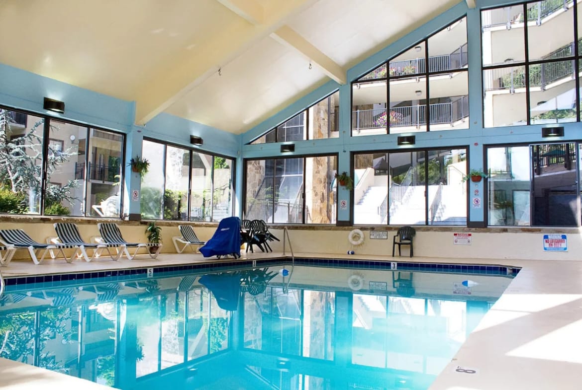 Gatlinburg Town Square Pool near Entertainment Options