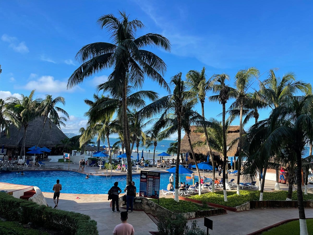 Imperial Fiesta Club At Hotel Casa Maya