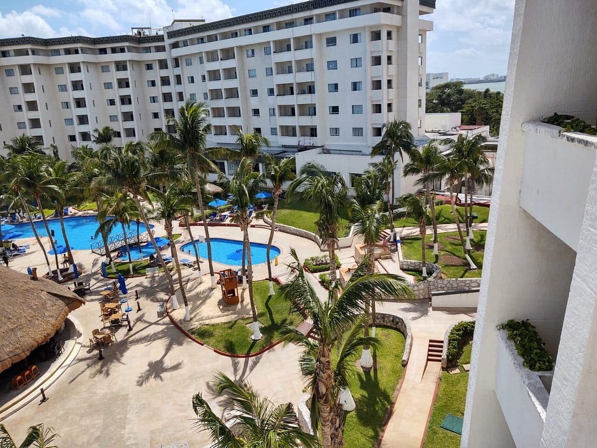 Imperial Fiesta Club At Hotel Casa Maya