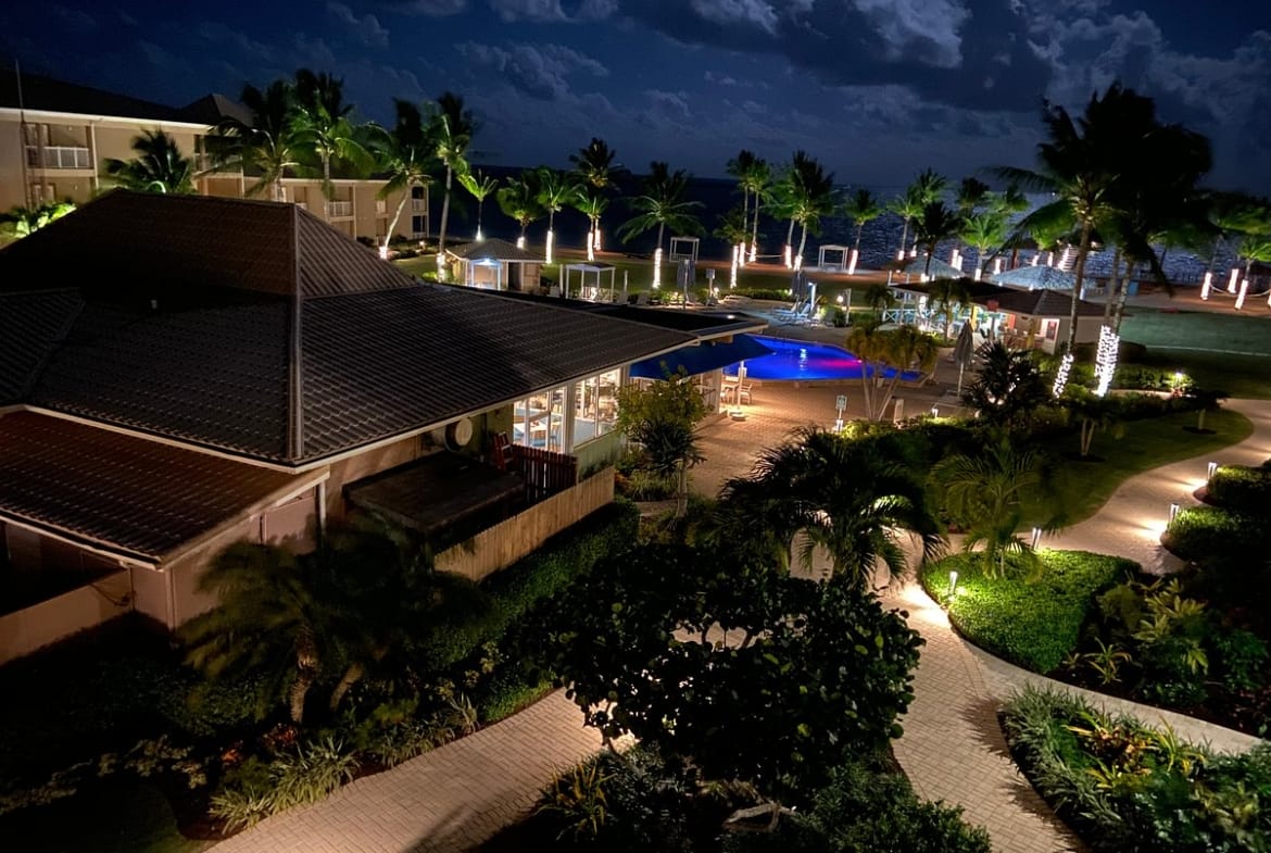 Grand Caymanian Resort