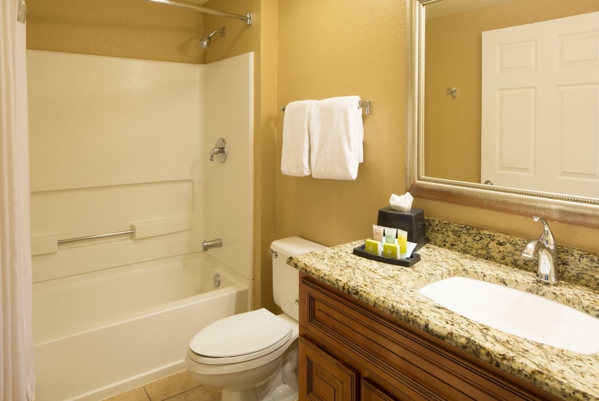 Orlando’s Sunshine Resort, A Bluegreen Resort Bathroom