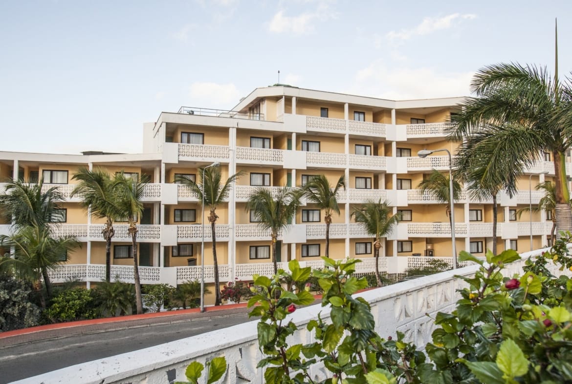 Royal Islander Club La Plage Timeshares Only