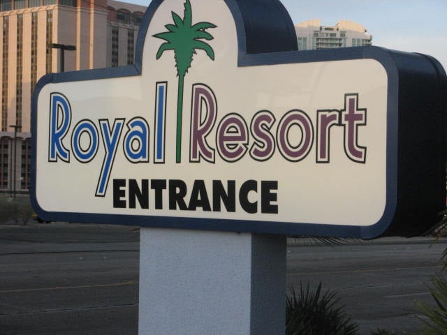 Royal Vacation Suites