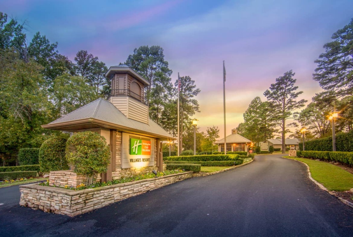Holiday Inn Club Vacations Villages Resort at Lake Palestine Trust Points Exterior