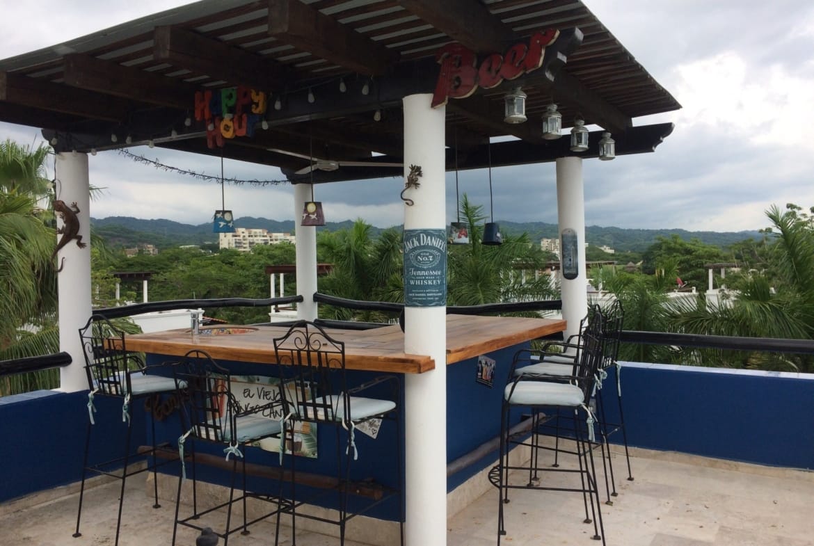 vallarta gardens bar