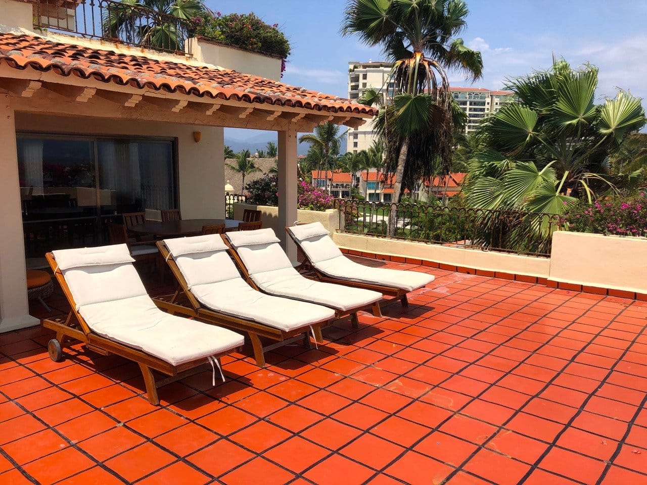 velas vallarta balcony