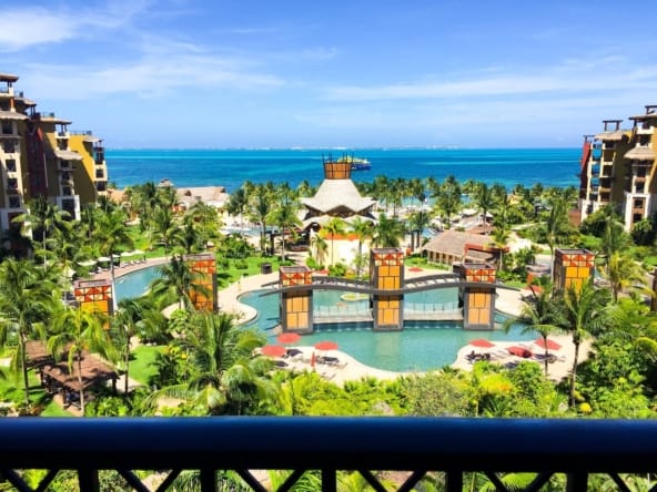 Villa del palmar cancun pool