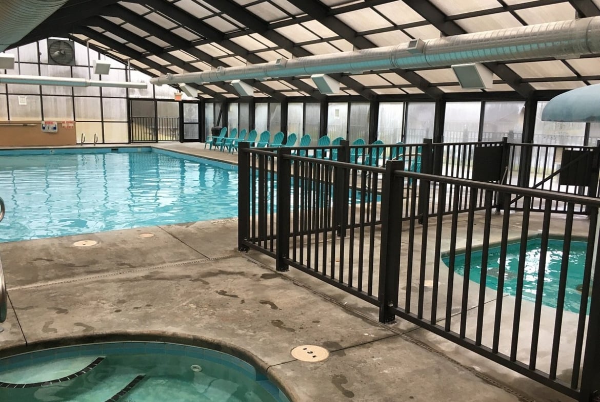 Willow Valley Resort Indoor Pool