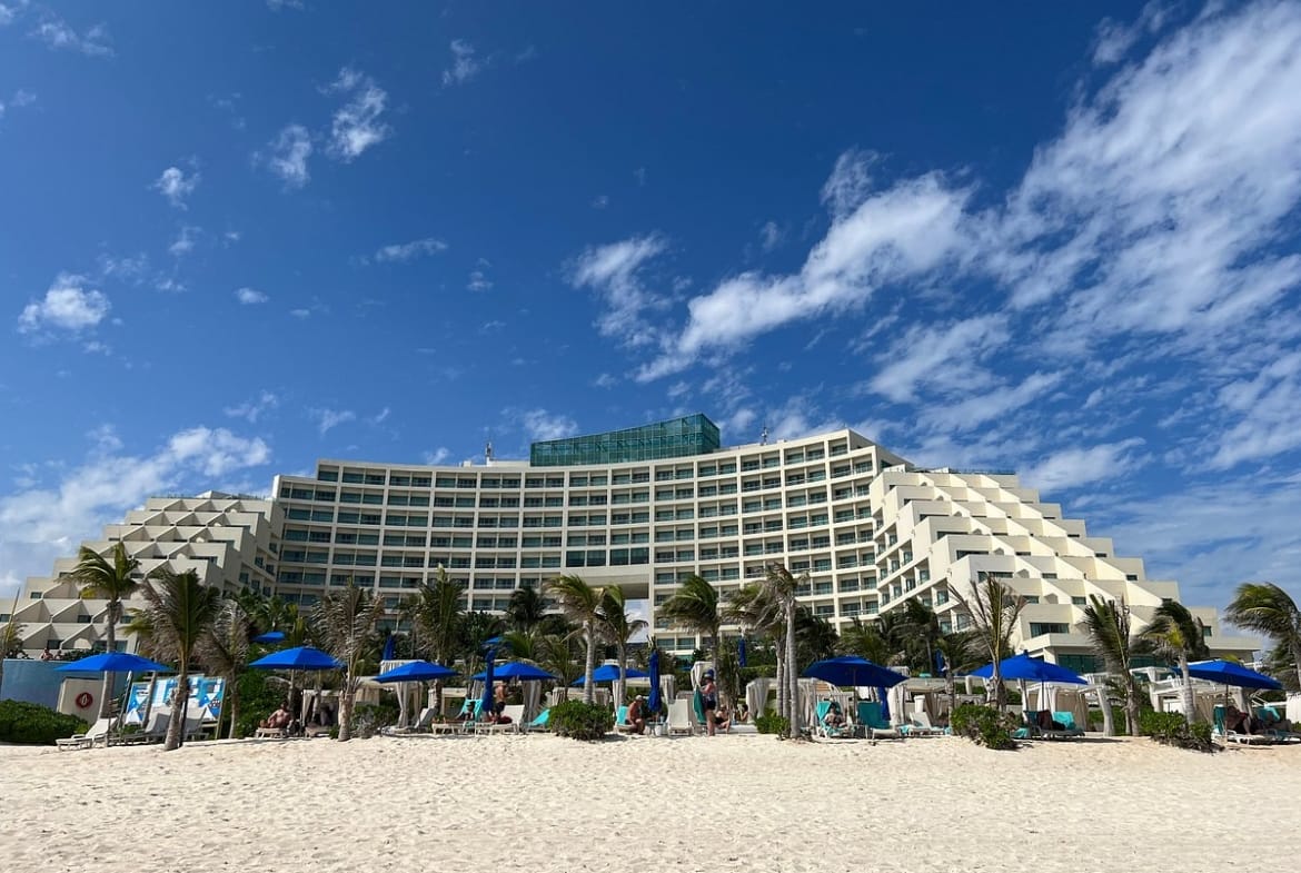 Live Aqua Beach Resort Cancun