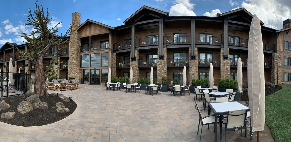 pronghorn resort