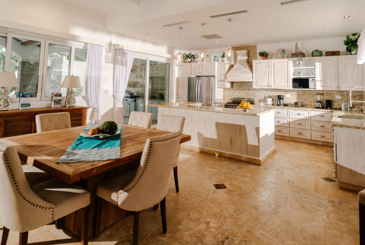 Royal Villas at Lifestyle Holidays Hotels and Resorts Kitchen