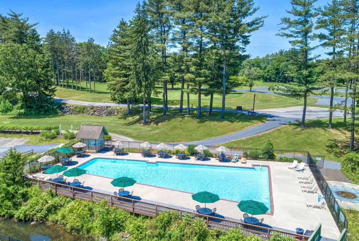Pocono Mountain Villas Club Exploria Pool