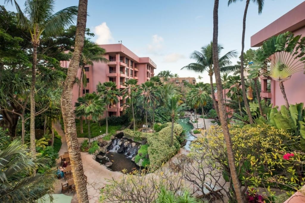 RCI Resorts in Maui: Kahana Falls