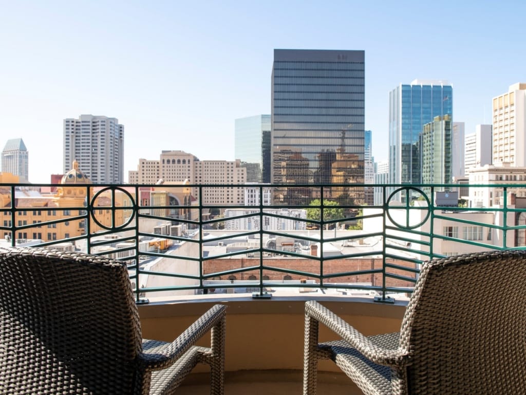 Wyndham Harbour Lights