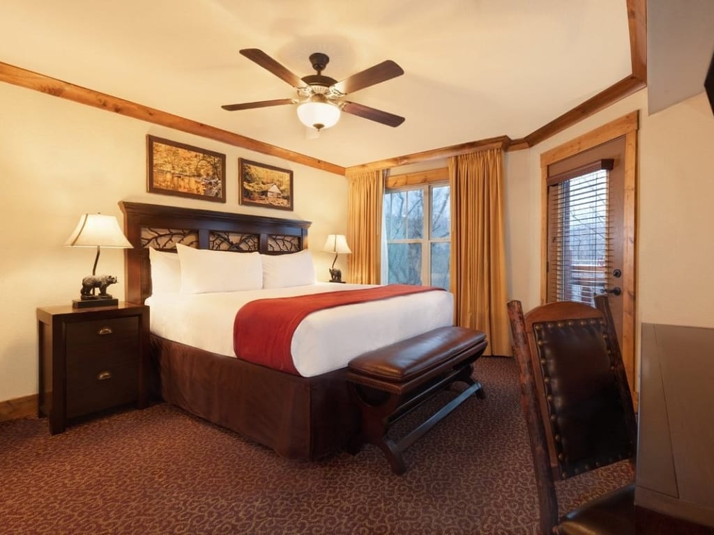 Smoky Mountain Resort Bedroom
