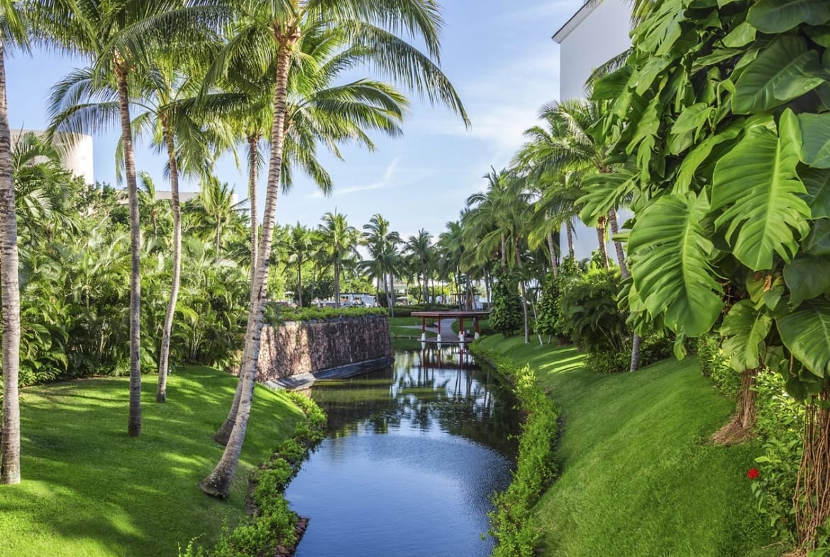 Mayan Palace at Vidanta Puerto Vallarta Resort Grounds