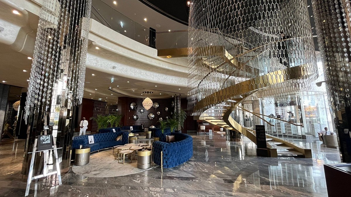 Paramount Hotel Dubai Lobby