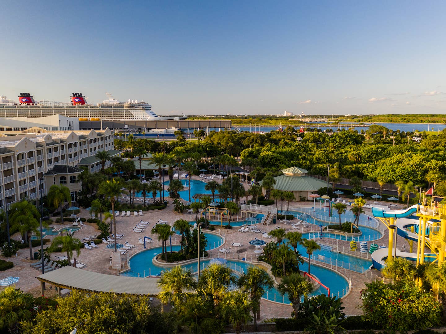 Holiday Inn Club Cape Canaveral Trust Points Exterior View