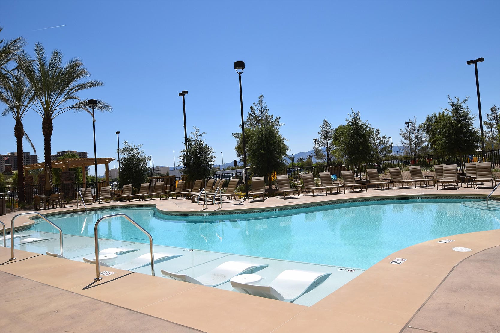 The Berkley, Las Vegas pool