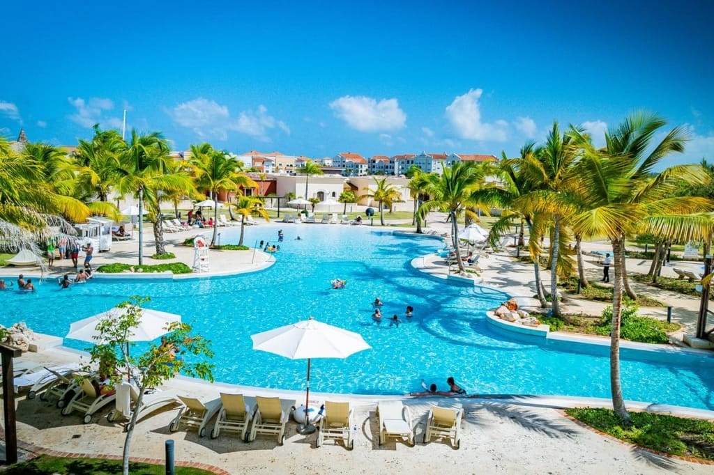 Holiday's Lounge Ancora Punta Cana timeshare ownership