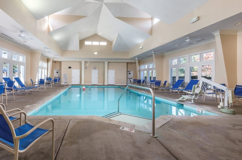 Indoor Pool Club Wyndham Nashville