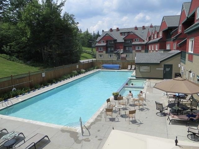 Best RCI Resorts in Vermont New England Resorts With Outdoor Pools