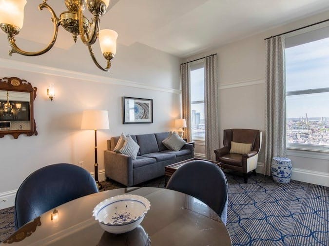 custom house boston One-Bedroom Suites