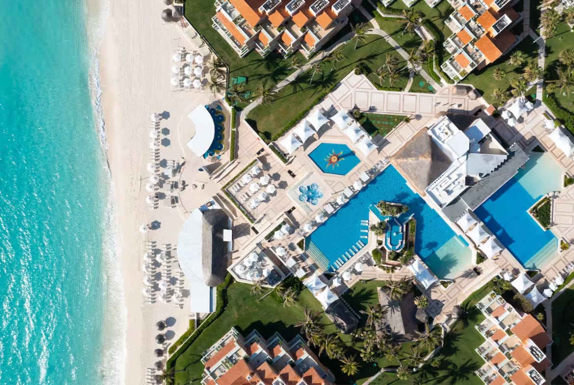 Wyndham Grand Cancun All Inclusive Resort & Villas Aerial