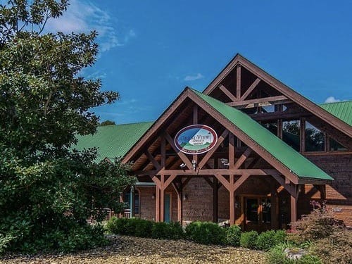 Rent at Grandview Lodge at Fall Creek Falls