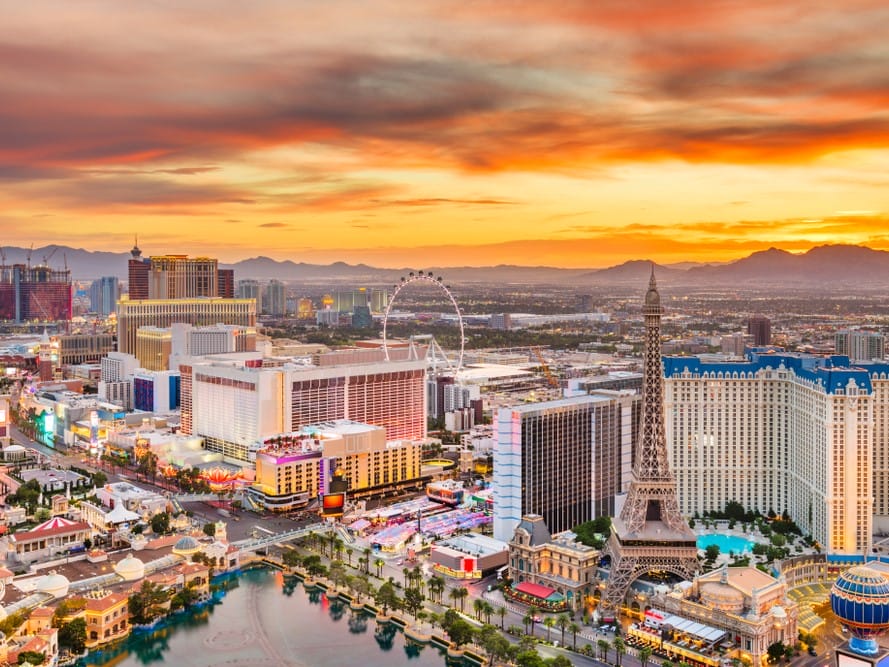 Large Family Vacation Ideas: Las Vegas