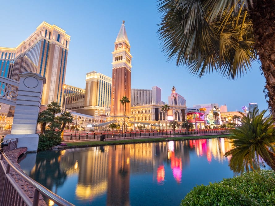 Las Vegas New Year Travel Deals