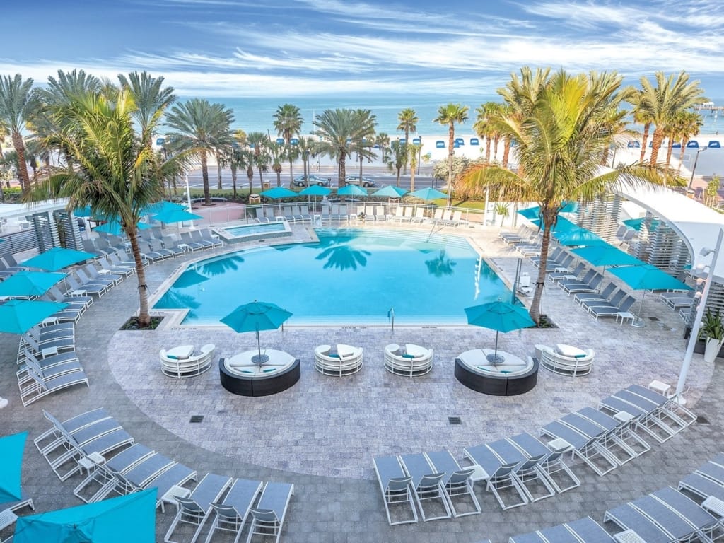 Wyndham Clearwater Beach Resort Review