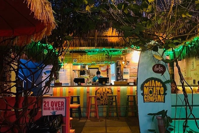Things to do near Miami Timeshares: Visit Tropical Bars