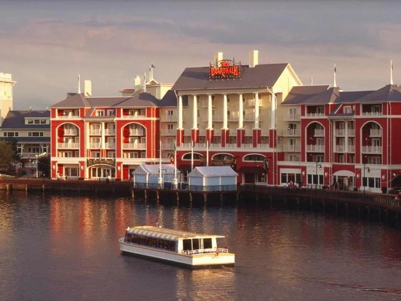 DVC Rentals Disney's Boardwalk Villas Exterior