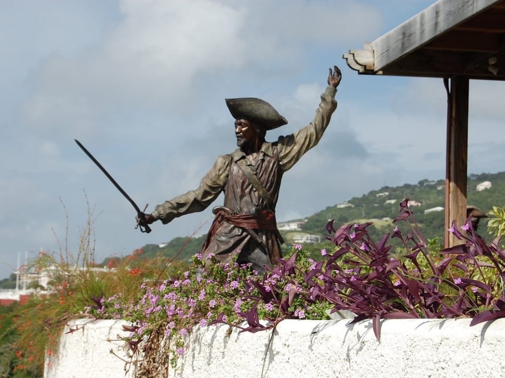 blackbeard statue