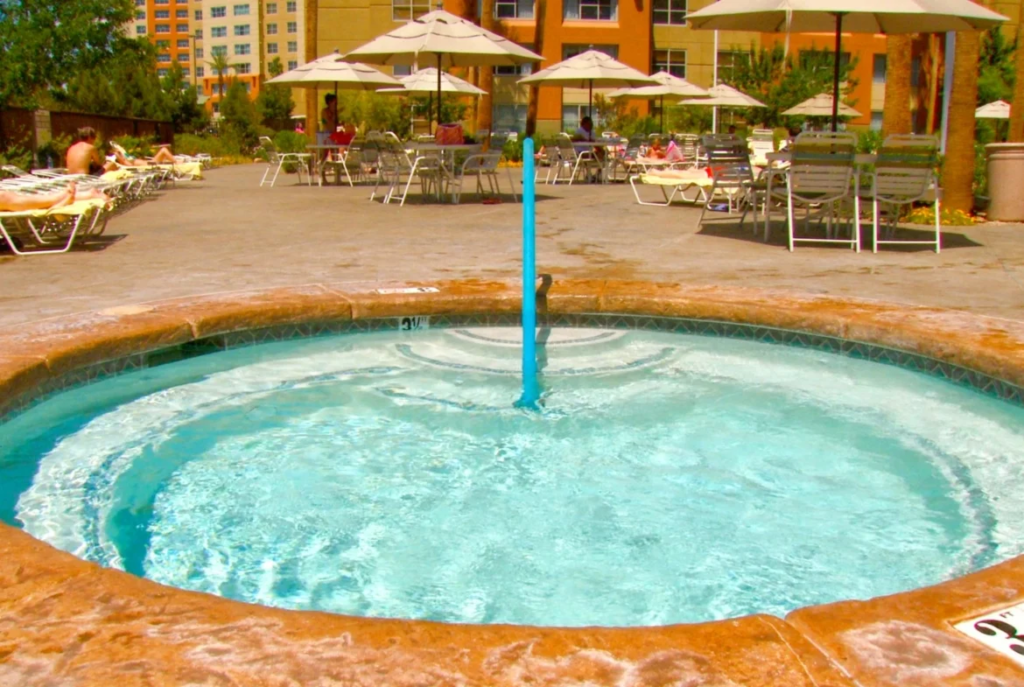 Grandview Resort in Las Vegas Hot Tub