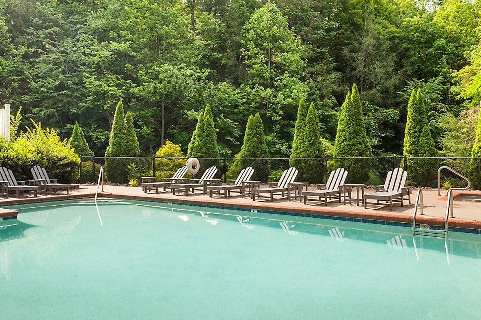 Mountain Loft Resort Gatlinburg TN Outdoor Pool