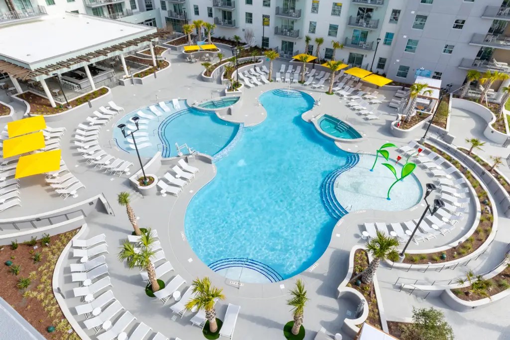 Holiday Inn Club Vacations Myrtle Beach Oceanfront Resort Pool